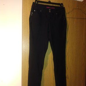 Women's Sabrina Lauren size 8 soft skinny jeans